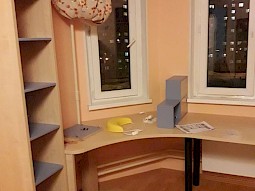 Эркерный стол на заказ